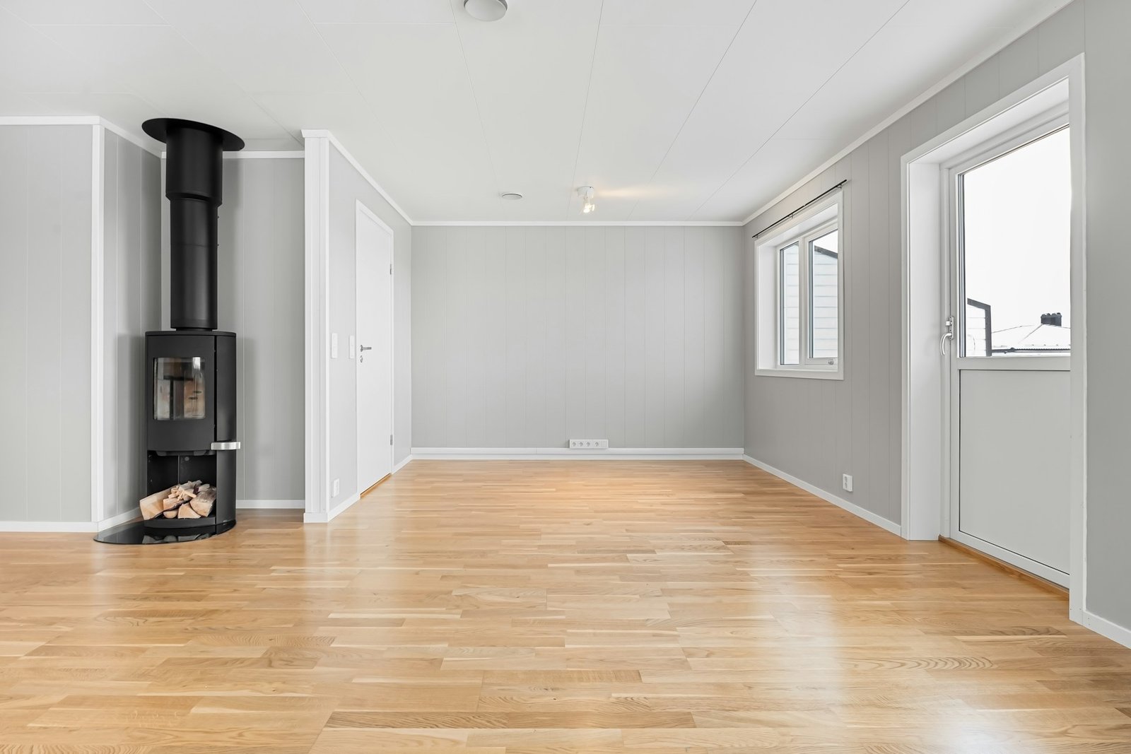 Laminatboden hebt sich kurz nach dem Verlegen