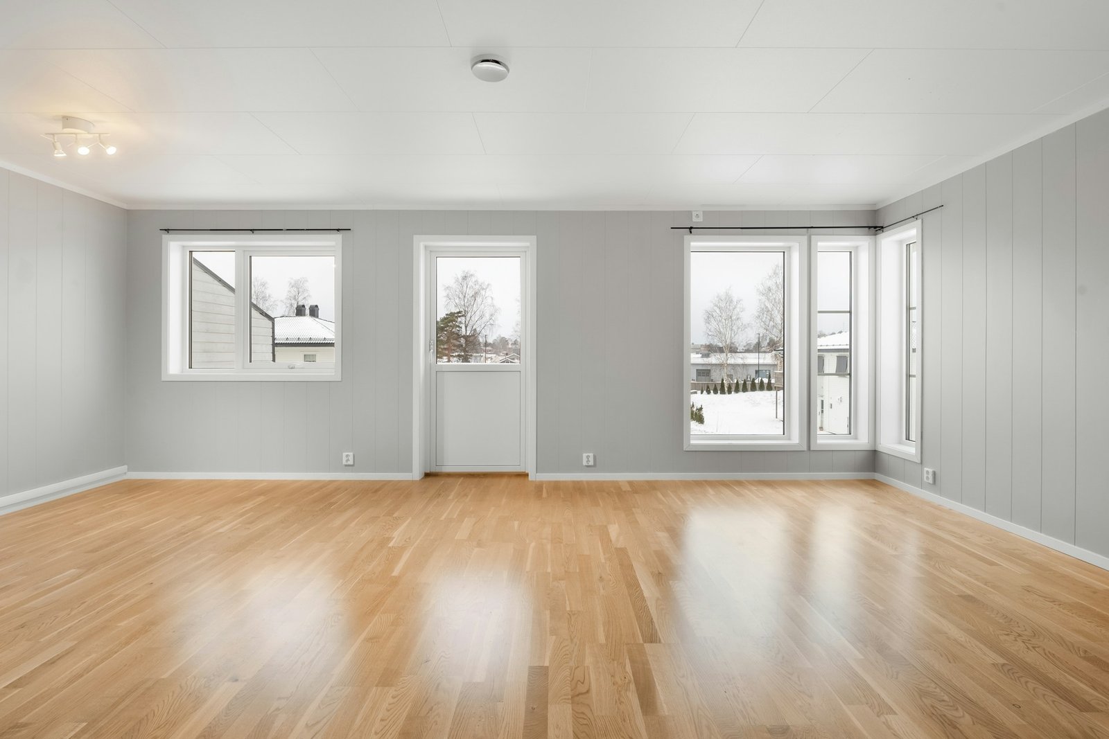 Laminatboden hebt sich durch Wärme